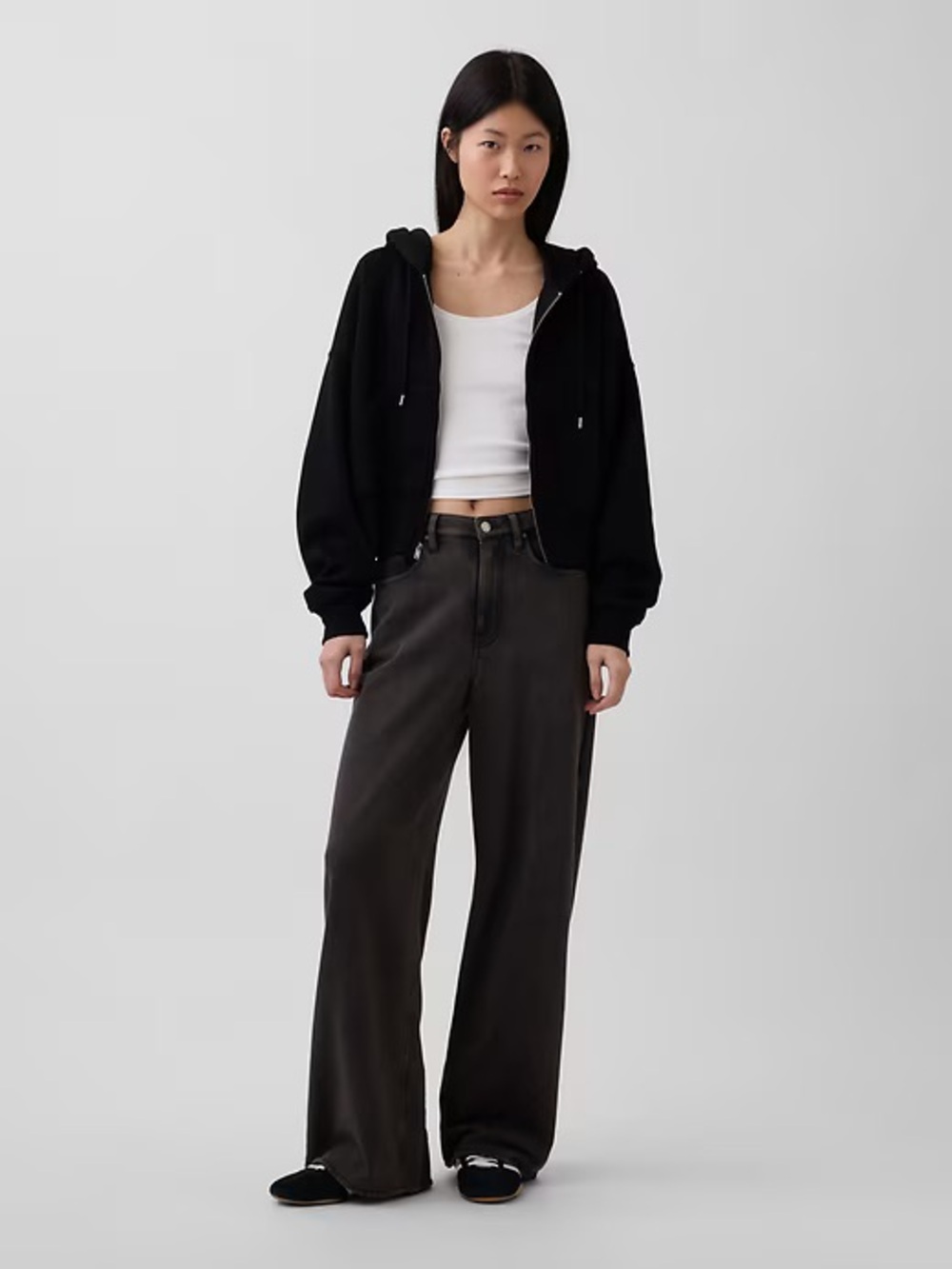 GAP Heavyweight French Terry Wide Leg in Washed Black